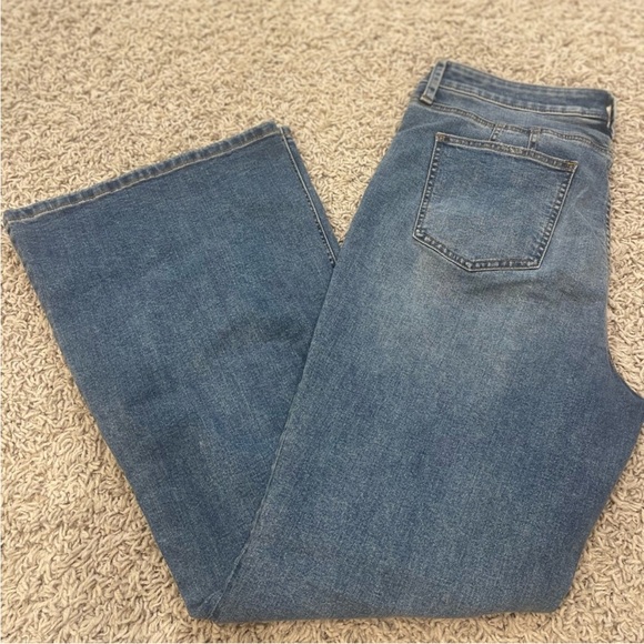 Free People We The Free curvy flare jeans - Picture 10 of 13